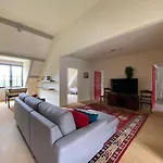 Manoir Et Au Domaine De Bize Hébergement de vacances