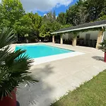 Hébergement de vacances Manoir Et Au Domaine De Bize *