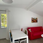 Hébergement de vacances Manoir Et Au Domaine De Bize *