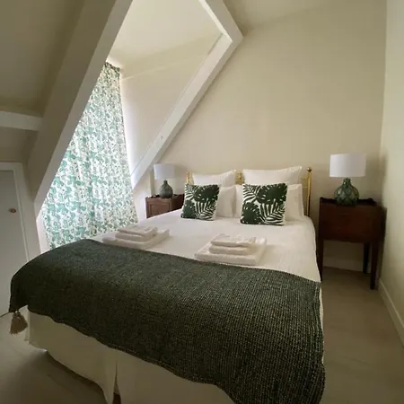 Manoir Et Avec Piscine Au Domaine De Bize