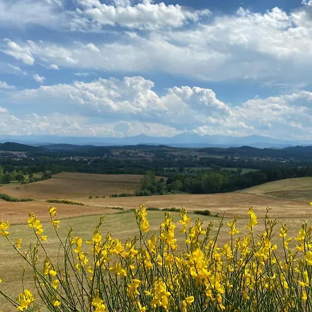 Prázdninový dům Manoir Et Avec Piscine Au Domaine De Bize