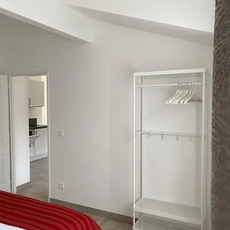 Manoir Et Avec Piscine Au Domaine De Bize Mirepoix (Ariege)