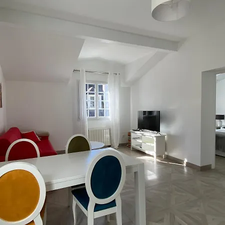 Manoir Et Avec Piscine Au Domaine De Bize Prázdninový dům *