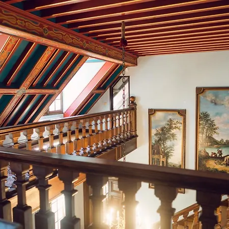 Manoir Et Au Domaine De Bize Mirepoix Hébergement de vacances *