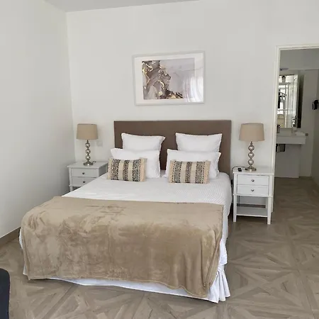 Manoir Et Au Domaine De Bize Mirepoix Hébergement de vacances *