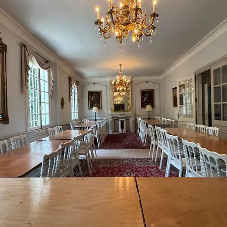 Manoir Et Avec Piscine Au Domaine De Bize Prázdninový dům