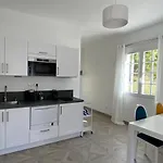 بيت للعطل Manoir Et Avec Piscine Au Domaine De Bize