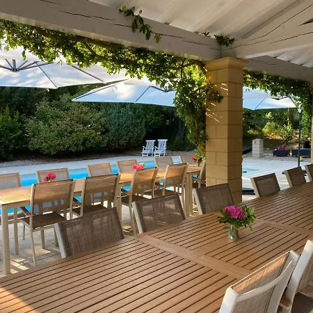 Manoir Et Avec Piscine Au Domaine De Bize Mirepoix * Mirepoix (Ariege)