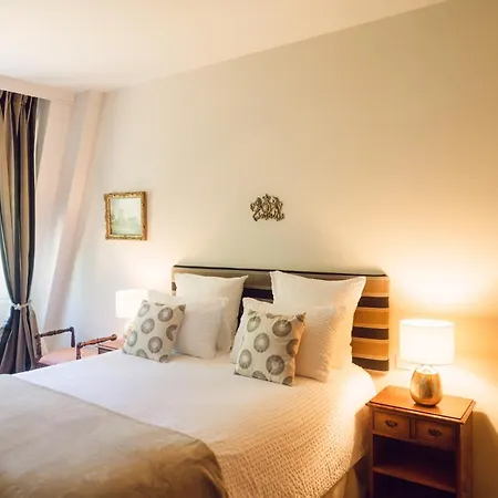 Manoir Et Avec Piscine Au Domaine De Bize Holiday home