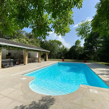 Manoir Et Avec Piscine Au Domaine De Bize *