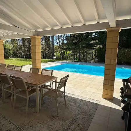 Domaine De Bize Mirepoix - Manoir Et Appartements *