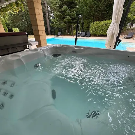 Domaine De Bize Mirepoix - Manoir Et Appartements Holiday home