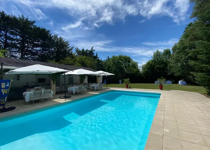 Manoir Et Avec Piscine Au Domaine De Bize 別荘 *