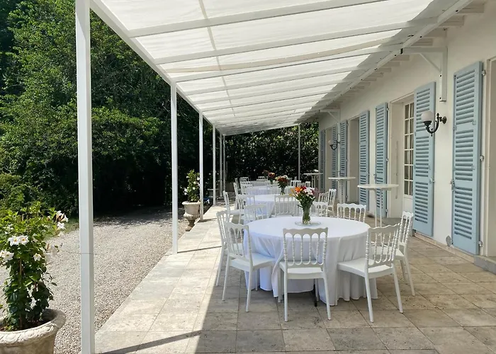 別荘 Manoir Et Avec Piscine Au Domaine De Bize