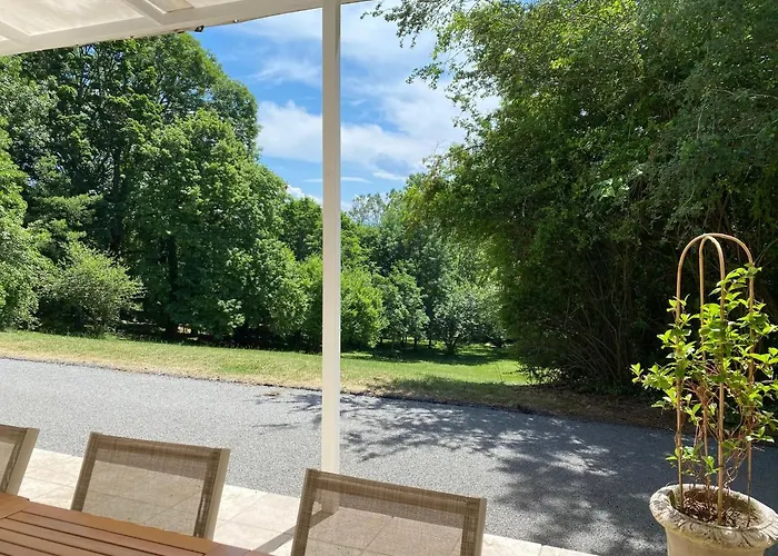 Manoir Et Avec Piscine Au Domaine De Bize *