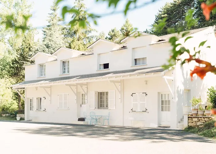 別荘 Manoir Et Avec Piscine Au Domaine De Bize ミルポワ