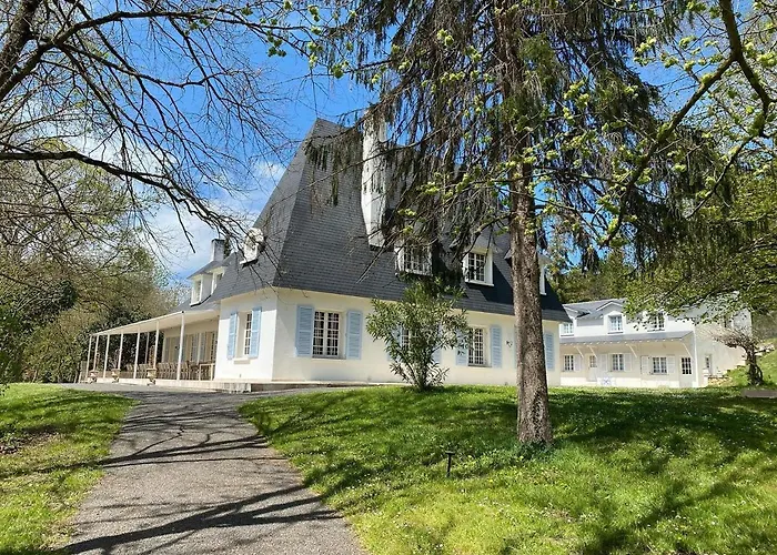 Manoir Et Avec Piscine Au Domaine De Bize 別荘 *