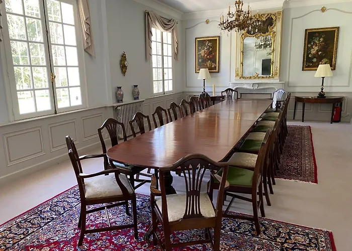 Manoir Et Avec Piscine Au Domaine De Bize 別荘