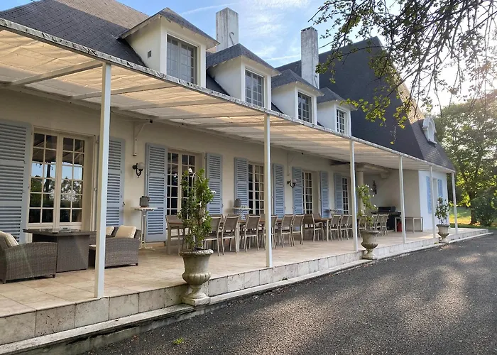 Manoir Et Avec Piscine Au Domaine De Bize 別荘 *