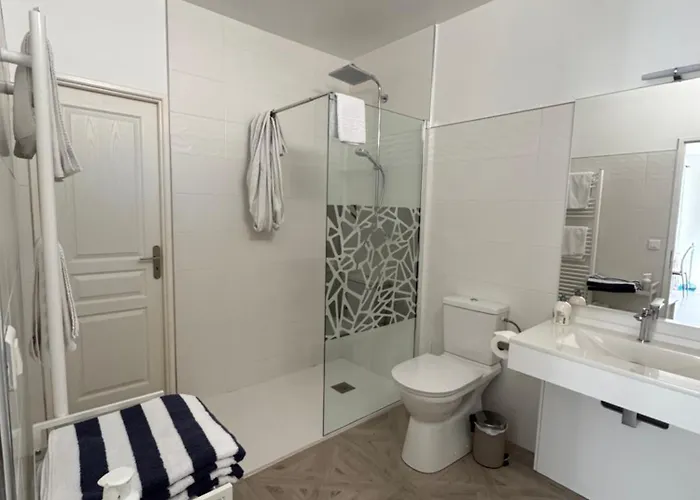 別荘 Manoir Et Avec Piscine Au Domaine De Bize *