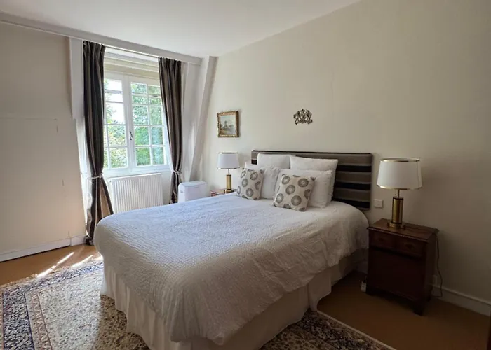 Manoir Et Avec Piscine Au Domaine De Bize